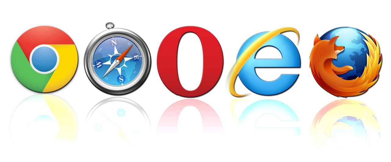 Logos for the brwosers Chrome, Safari, Opera, Internet Explorer, and Firefox