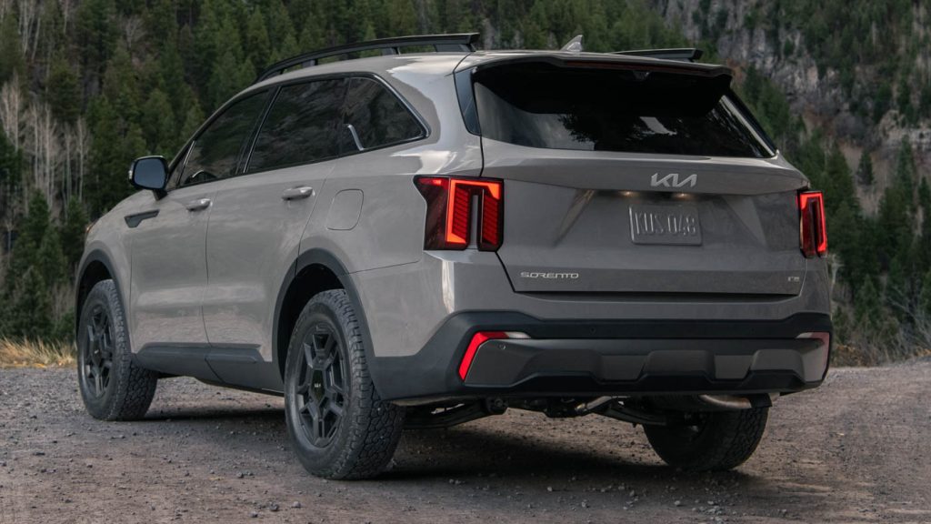 4th Generation Kia Sorento Debuts – Complete Pricing Information Unveiled
