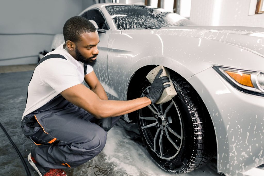 How to Grow Your Truck Repair Business Through Online Techniques