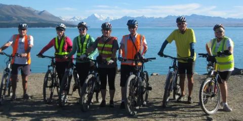 How to Organize a Combined Road Trip: Merging Vehicles and Bicycles for an Unforgettable Journey