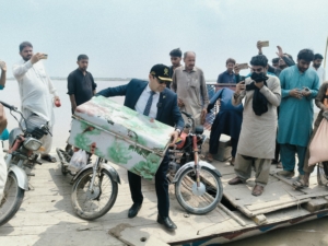 Chenab River Threatens Multan-Muzaffargarh Road Connection