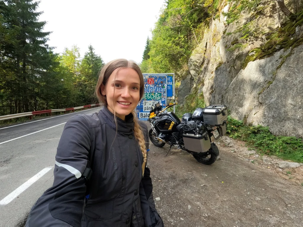 Crucial Women's Motorcycle Clothing: Fashionable and Secure Equipment for All Riders