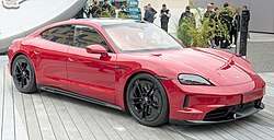 2026 Porsche Macan GTS Unveiled as Electric Version with 563 Horsepower