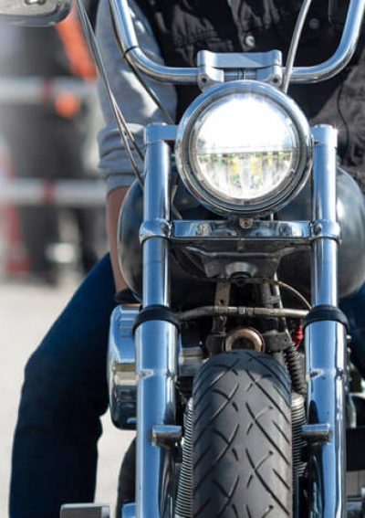 "Essential Safety Gear to Minimize Injuries from Motorcycle Riding"