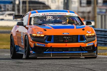 Ford Unveils 2026 Mustang Dark Horse SC Featuring GTD and GT3 Race-Inspired Track Capabilities