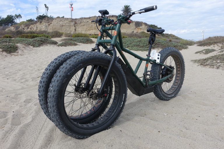 How Operating an Electric Trike Can Aid in Reducing Belly Fat