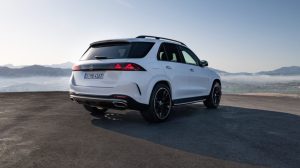 2027 Mercedes-Benz GLE Boasts AI Innovations, Improved Suspension, and Electric Powertrains