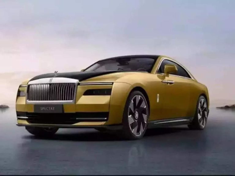 The Factors That Make Rolls-Royce Cullinan the Leader in the Luxury SUV Sector in Dubai