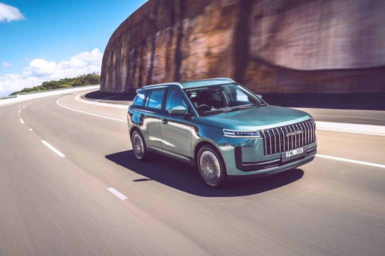 Jaecoo Unveils Launch Costs for Petrol J5 in Australia, Beginning at AUD 25,990 for Base Model