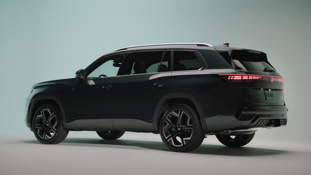 Volkswagen Unveils 2027 Atlas Showcasing Improved Power and Cutting-Edge Technology