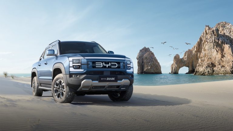 US Legislators Suggest Prohibition on Chinese-Connected Vehicles Prior to Trump-Xi Conference