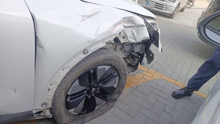 Deepal S05 Proprietor Gets Rs 18 Lakh Repair Quotation After Slight Collision