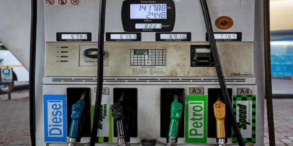 Fuel Accumulation Not Restricted to Pakistan: UK Sees Unprecedented Petrol Larceny