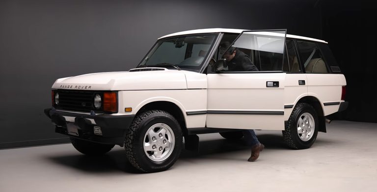 How Classic Parts from Land Rover Enhance the Durability of Vintage Models