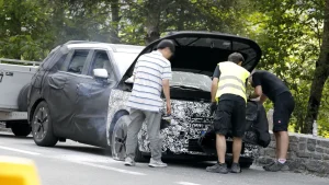 Hyundai Tucson Prototype Engulfed in Flames During 2027 Model Evaluation
