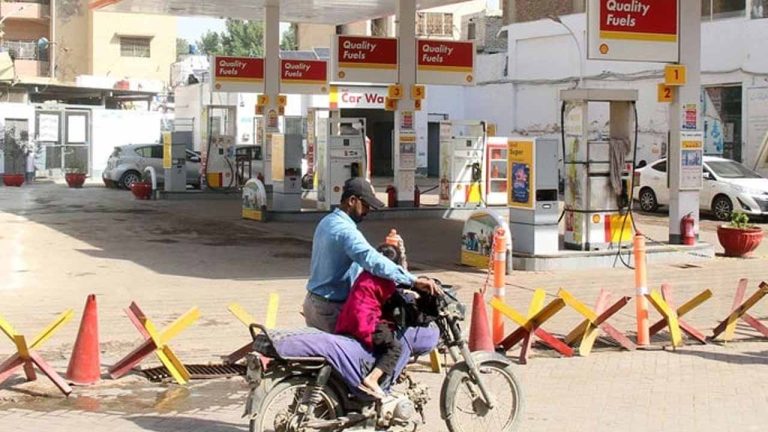 Nationwide Fuel Pump Closure Declared by Petroleum Dealers Beginning August 15