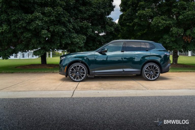 The Newest BMW X5 Boasts More Cutting-Edge Technology Compared to the X7 at Present