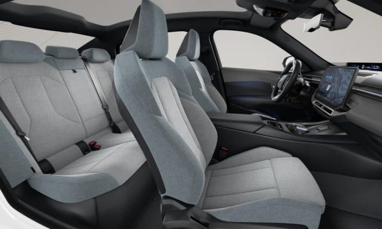 2027 BMW 3 Series Standard Model Revealed in Configurator