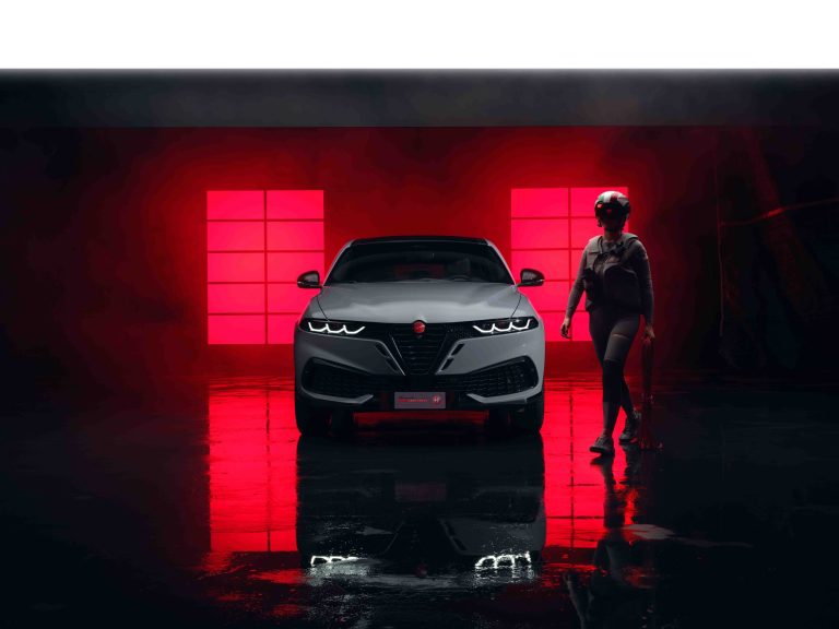 Alfa Romeo Upgrades Four Vehicles with Unique Luna Rossa Design Elements