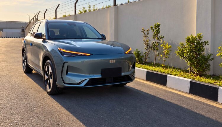 Images Uncover Geely EX2 and EX5 Models Prior to Launch in Pakistan