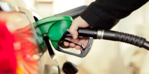 Karachi Markets Shut Down Because of JI Protest Against Petroleum Tax