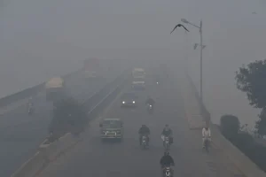 Lahore's Air Quality Declines Before Smog Season; Elevated Vehicle Emissions Emphasized