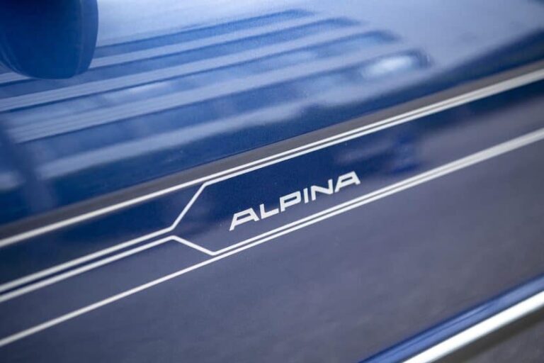 2028 BMW ALPINA 7 Series Makes Spy Video Debut