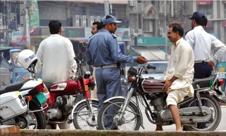 2,354 Vehicles Registered to One Man in Lahore with Rs 28 Lakh in Fines