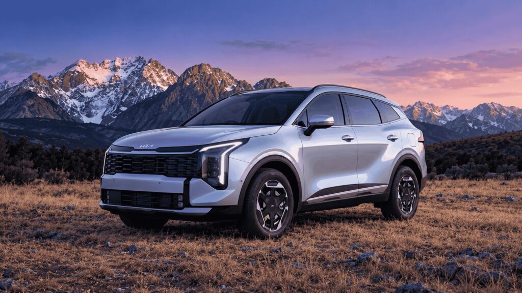 Kia Sportage L Wins 4th Consecutive Family SUV of the Year Award