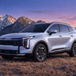 Kia Sportage L Wins 4th Consecutive Family SUV of the Year Award