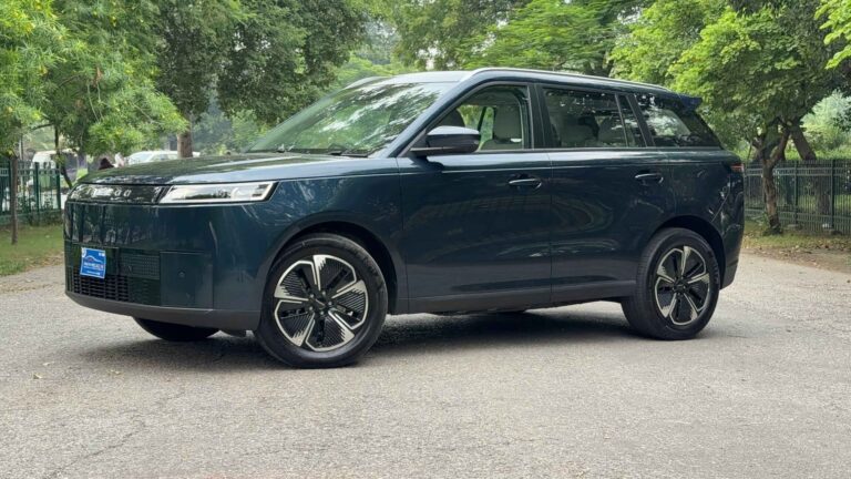 Locally Assembled Jaecoo J5 BEV Revealed in Pakistan