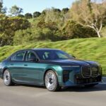 This 2027 BMW i7 Wears Vancouver Green Under A Black Sapphire Top, And It Isnât The $14,000 Dual-Finish